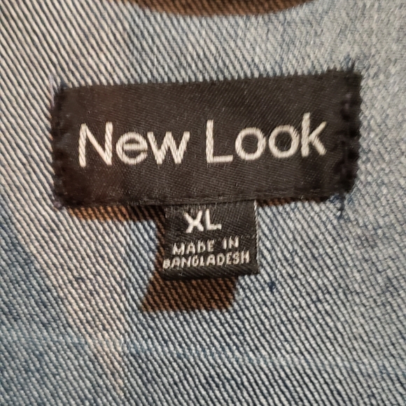 Jean jacket - Picture 2 of 5